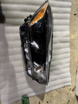 2018-2021 NISSAN KICKS HEADLIGHT