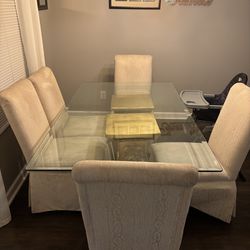 6 chair dinette set read description