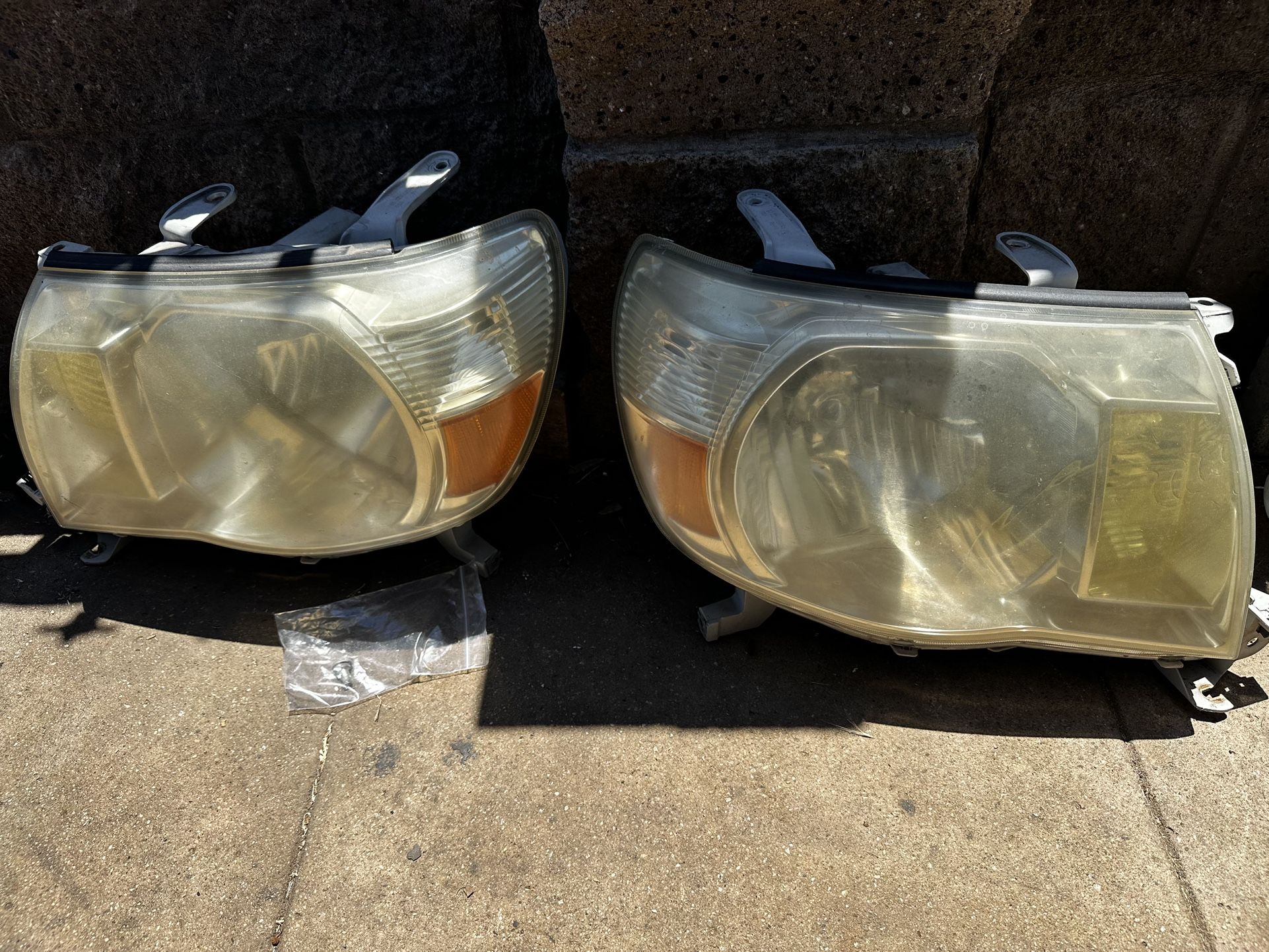 Tacoma Headlights