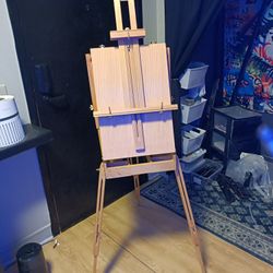 french easel perfect condition
