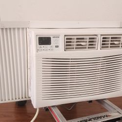 Window Air Conditioner 