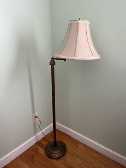 Brass floor reading lamp. Like new