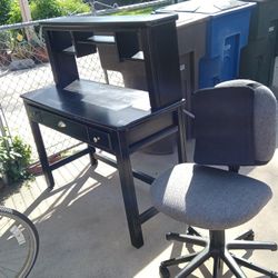 Office desk And chair