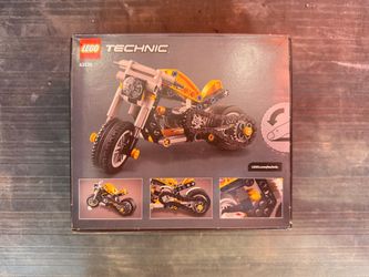 LEGO Technic Street Motorcycle Set 42225