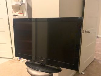 SAMSUNG 32” Plasma TV