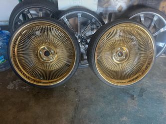 Gold Wire Spoke Wheels with Tires – Set of 2