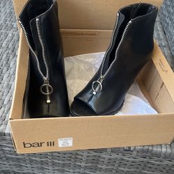Bar III black smooth Dillan peep-toe shooties Sz6m
