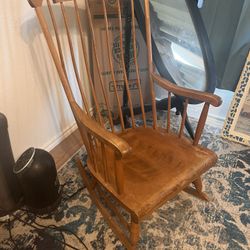 Rocking chair, Great Shape