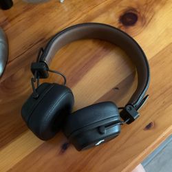 Marshall Major IV Wireless Headphones 