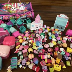 Lot Of Shopkins With Storage Bags