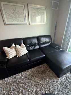 Couch/ Sofa