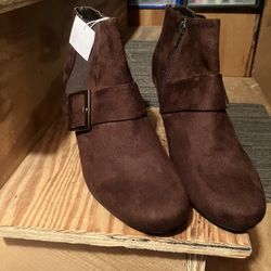 Ankle Suade Boots Size 9 NWT 