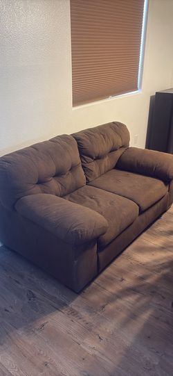 Love seat