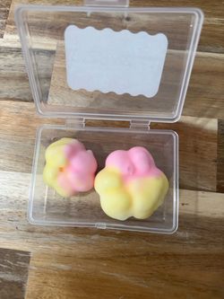 Paw Crunch Squishy