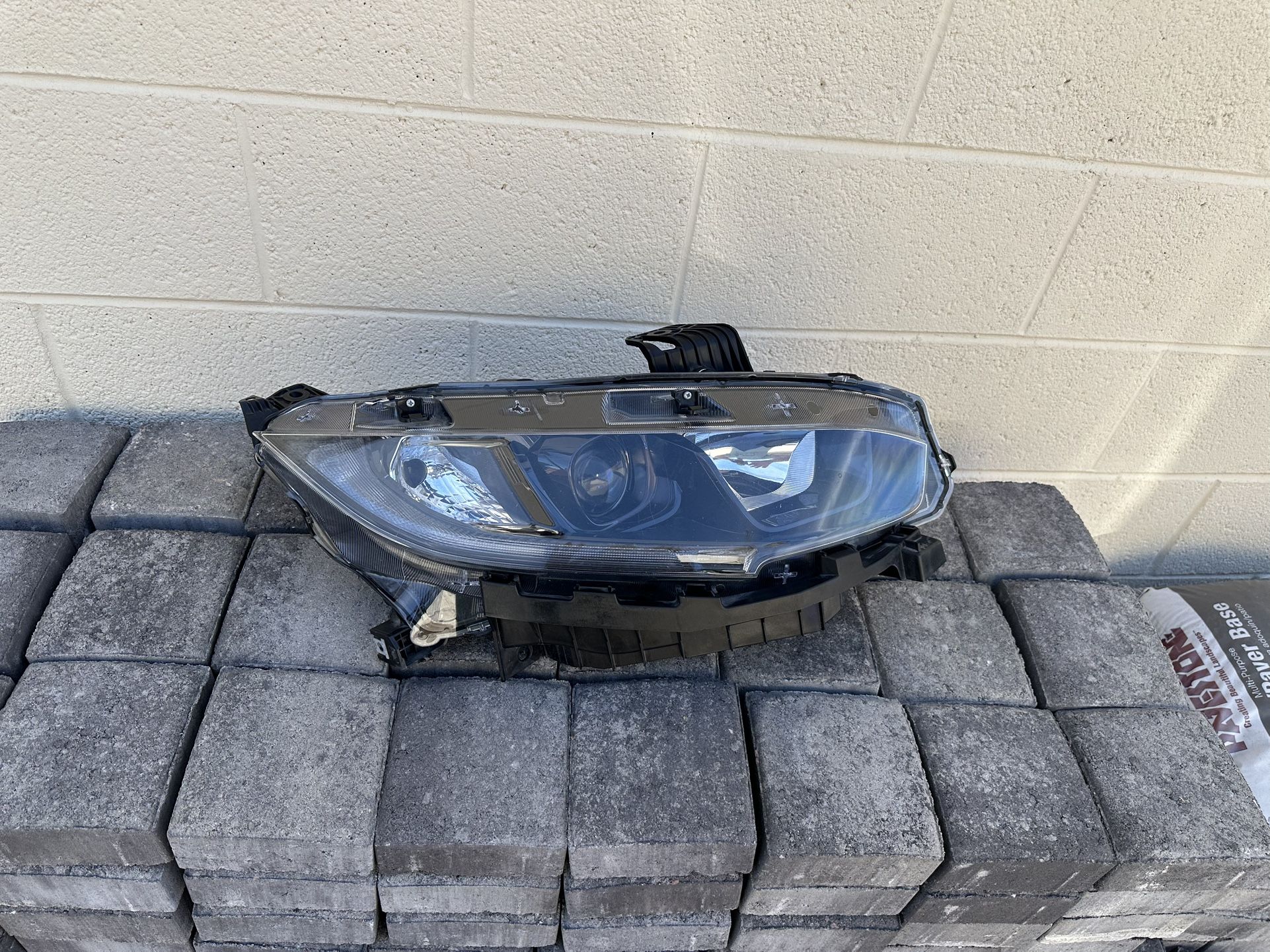 Honda Civic Headlight 2016 - 2019, Honda Civic Headlamp, OEM ORIGINAL HONDA PART, passenger side, Sport Model