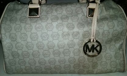 Michael Kors Handbag!