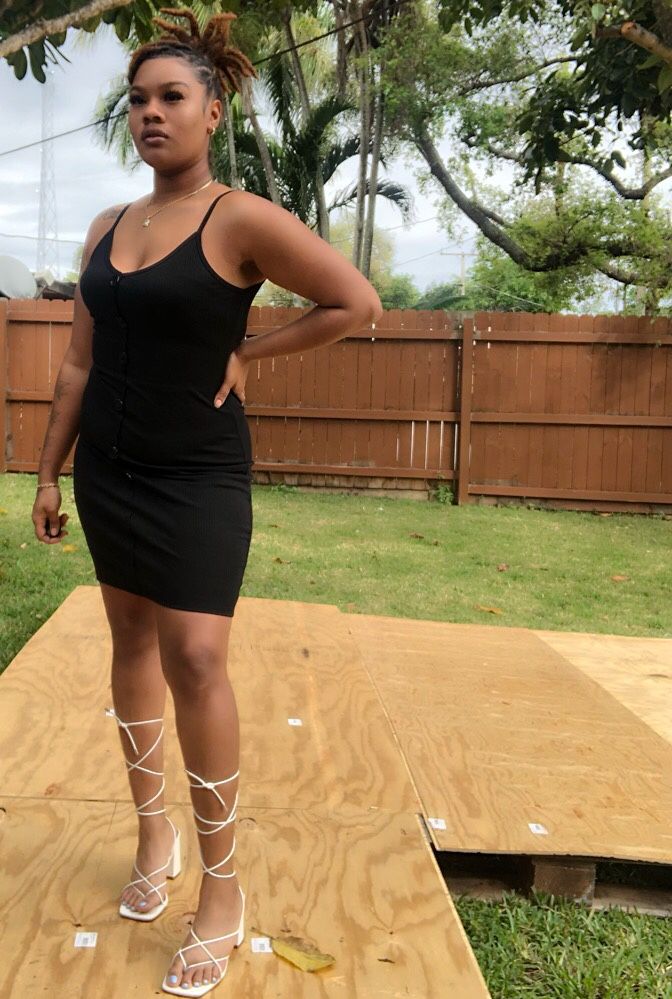 Womens Clothing 