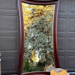 Basset X-LARGE FLOOR MIRROR PERFECT FOR Bedroom , Living rm. or entryway! Designer piece!