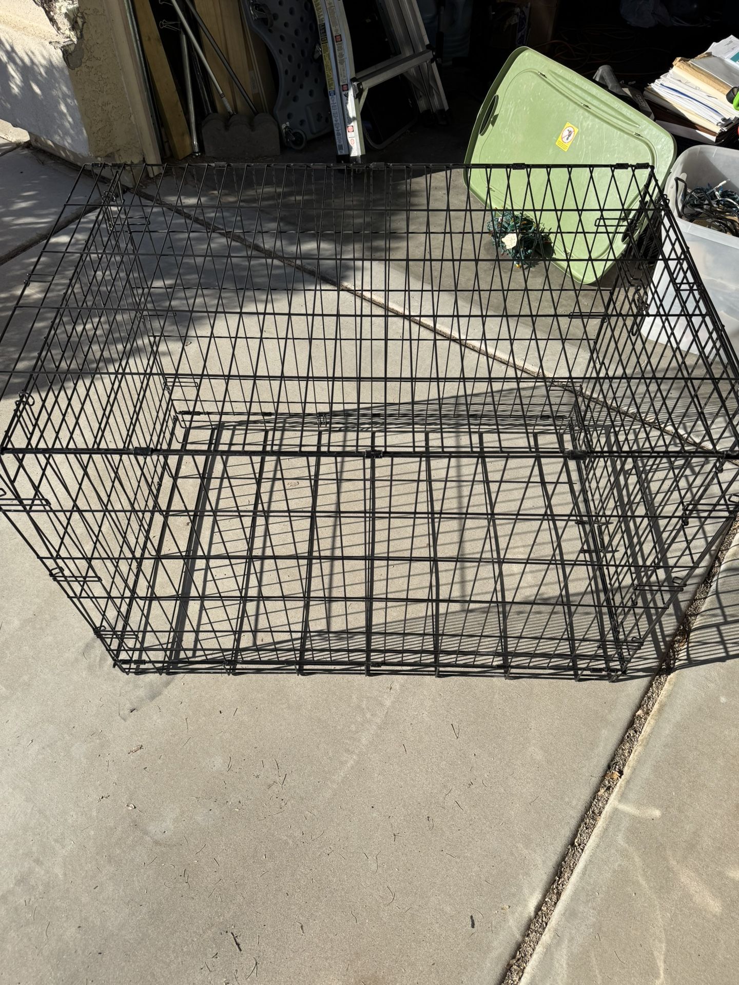 Large Dog Kennel