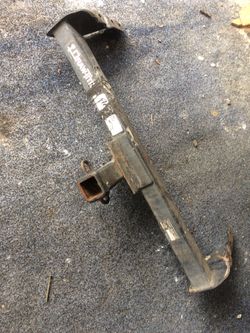 Heavy duty tow hitch