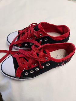 Tennis shoes collection 'o
