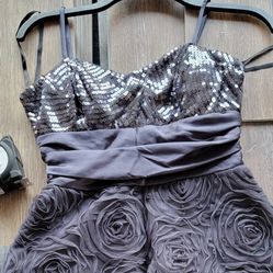 Ladies Knee Sequins & Flower Dress Windsor Size:7/8