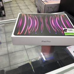 iPad Pro 12.9 In (6th Gen) Wifi And Cellular 256GB