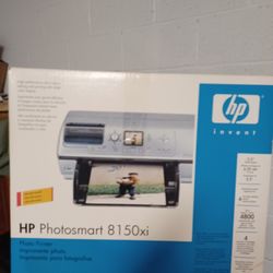 New HP Photosmart 8150x1 Photo Printer