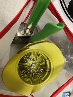 Juicer Pressure And Fruit Cutter