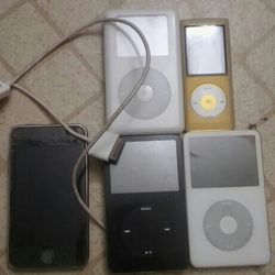 6 Ipod Set- Parts Or Repair 
