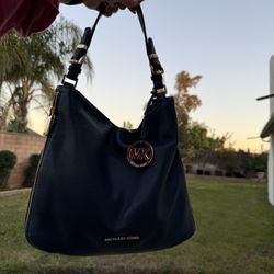  Michael Kors Shoulder Bag