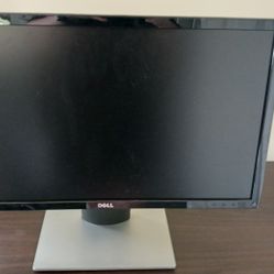 Dell Computer Monitor 24 in. 