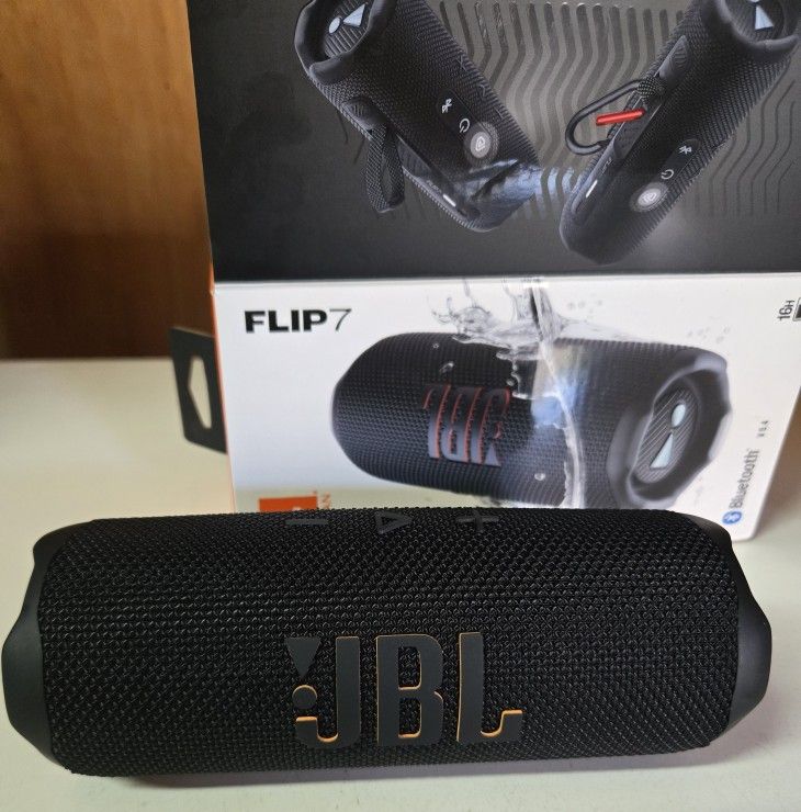 JBL Flip7 Portable Bluetooth Speaker