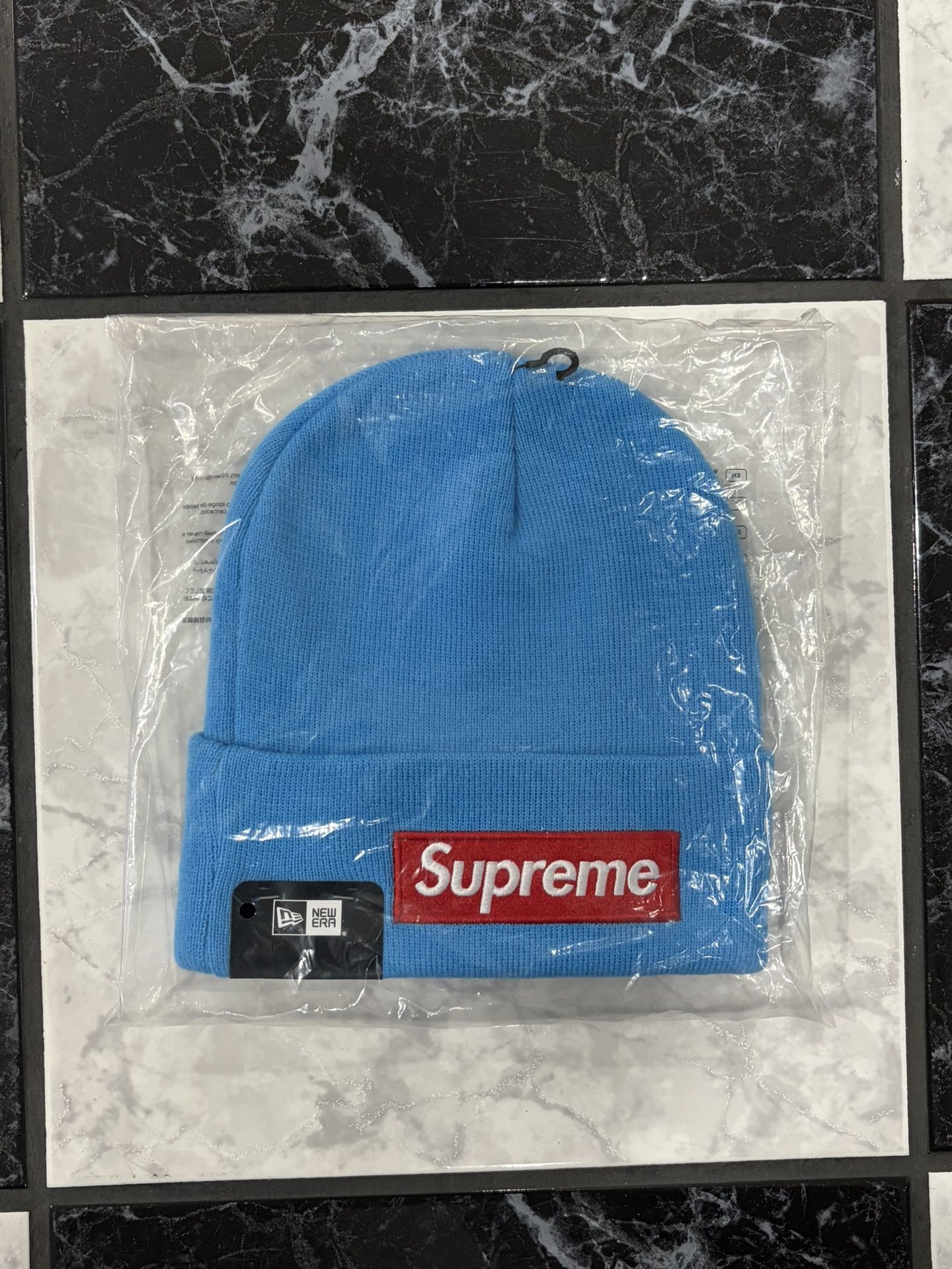 Supreme New Era Cyan Box Logo Beanie