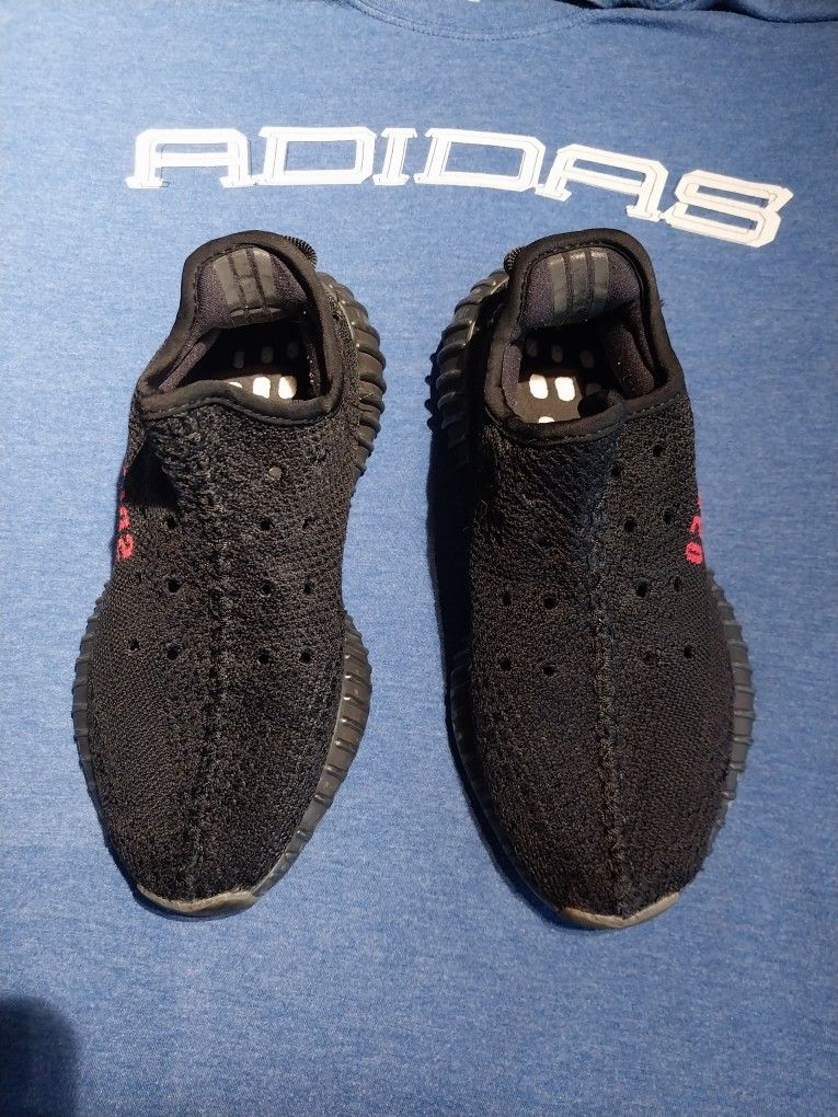 Yeezy Bost 350 V2 Bred Sz.5.5