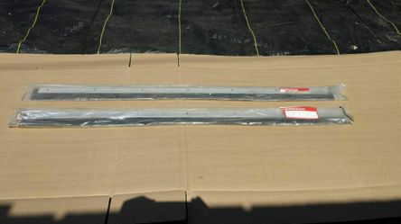 Mill Aluminum Door Sweep Weatherstrip Polyurethane Insert