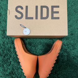 Adidas Yeezy Slides