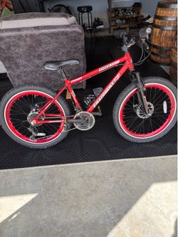 Ozone 500 Boys' Fragment 24 In 21-Speed Mountain Bike