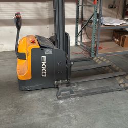 Warehouse Electric Pallet Jack