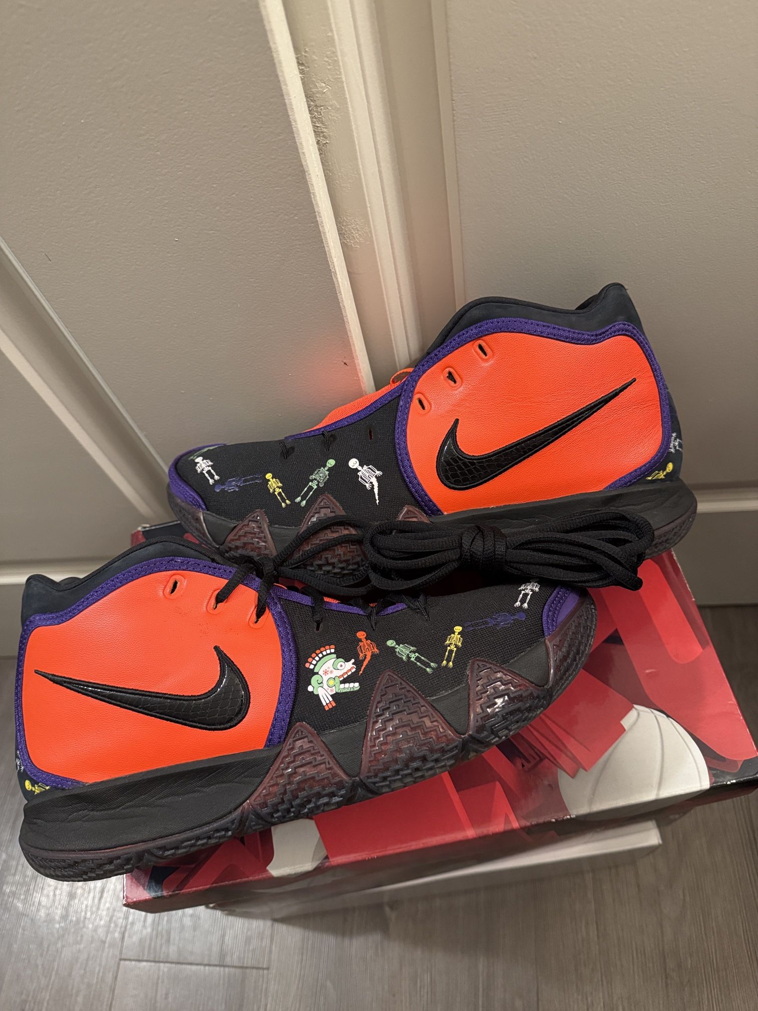 NIKE KYRIE 4 “Day Of The Dead”