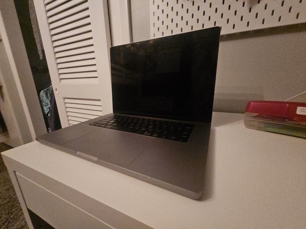 💻 MacBook Pro 16” (2021, M1 Pro) – $1000 OBO – Negotiable – Pickup in Mickleton – CASH ONLY