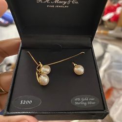 Pearl Pendant