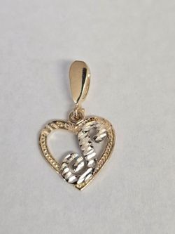 14kt Gold "S" Heart Charm