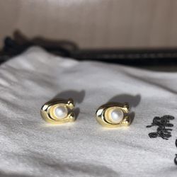 New Coach Earring 