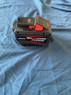 Milwaukee M18 RedLithium Forge HD12.0 Battery