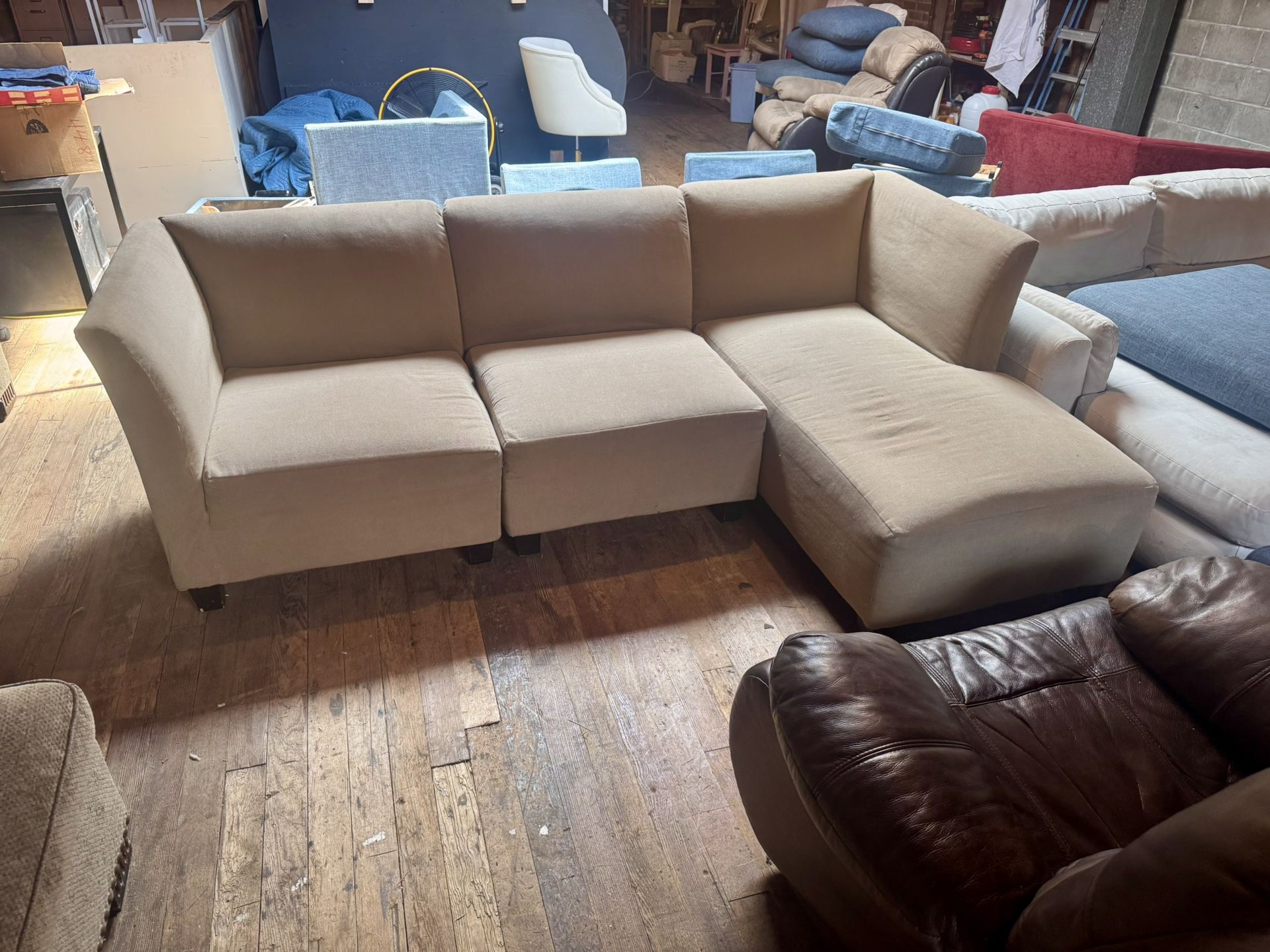 L Shaped Sectional Couch “WE DELIVER