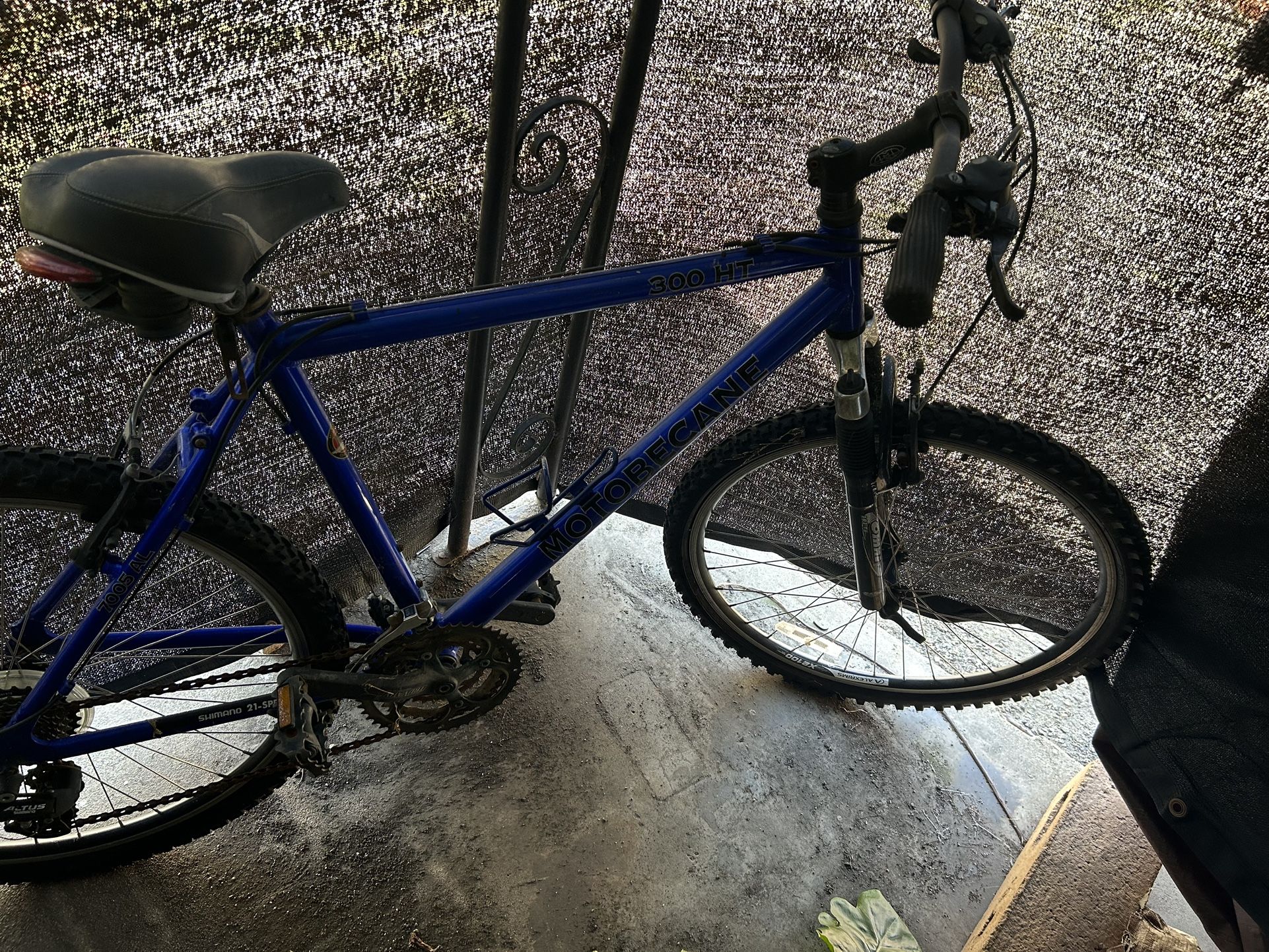 Motobecane 300HT Mountain Bike