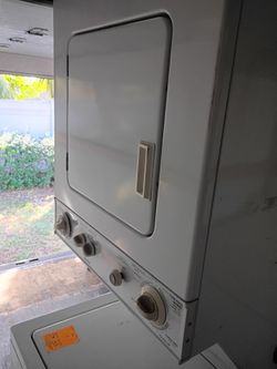Maytag White Stacked Washer Dryer Unit