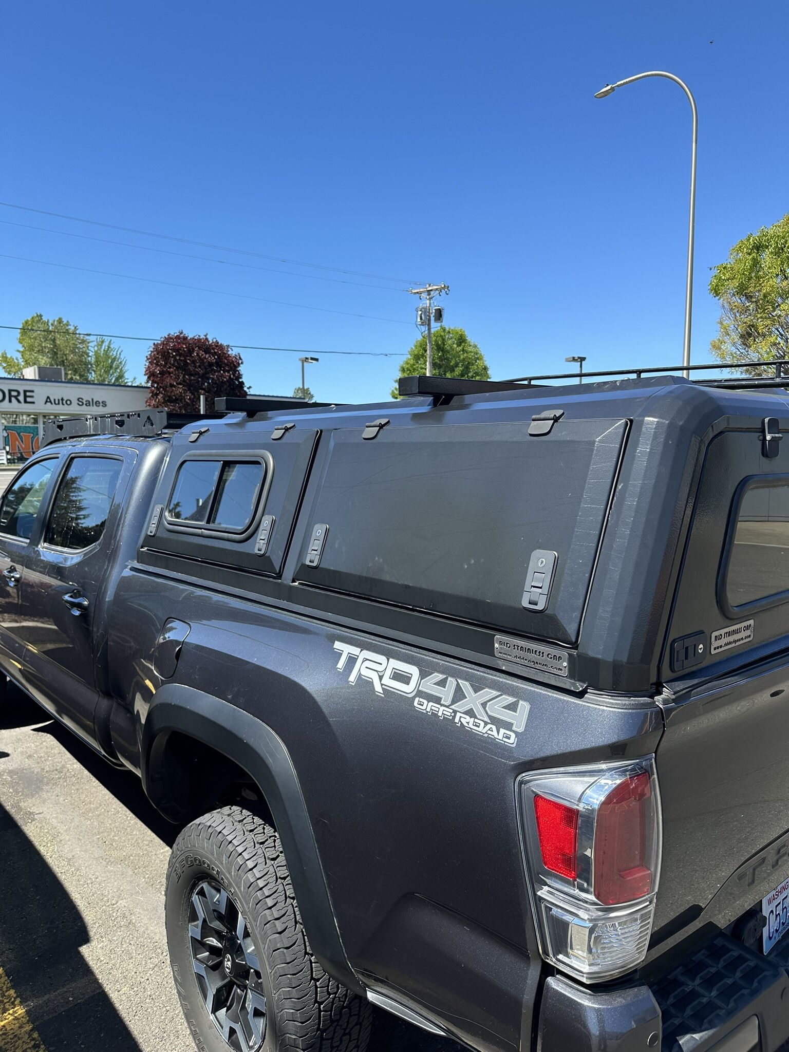 RLD Designs Truck Canopy For 3rd Gen Tacoma With 6 Foot Bed