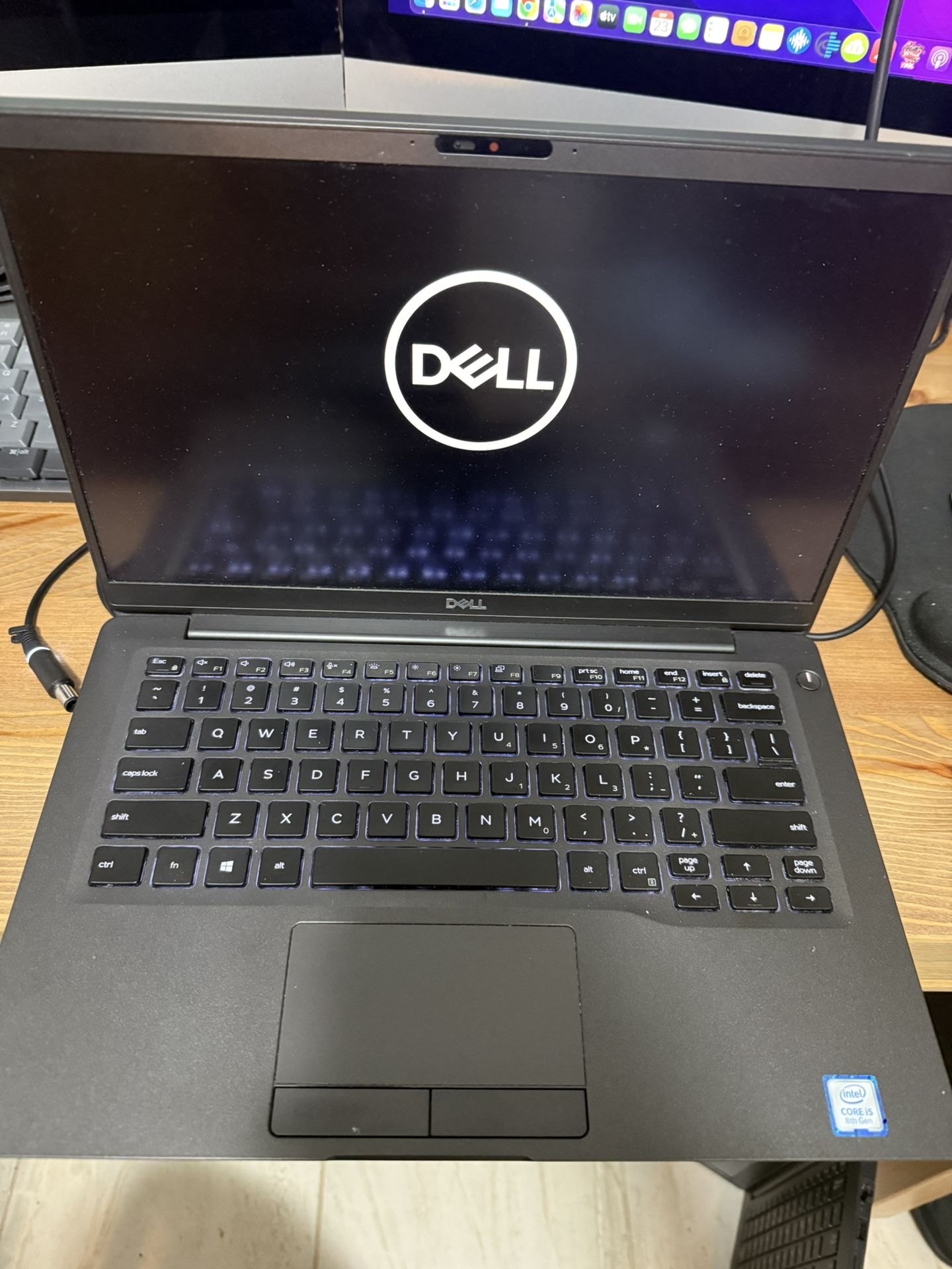 Dell Latitude 7400
